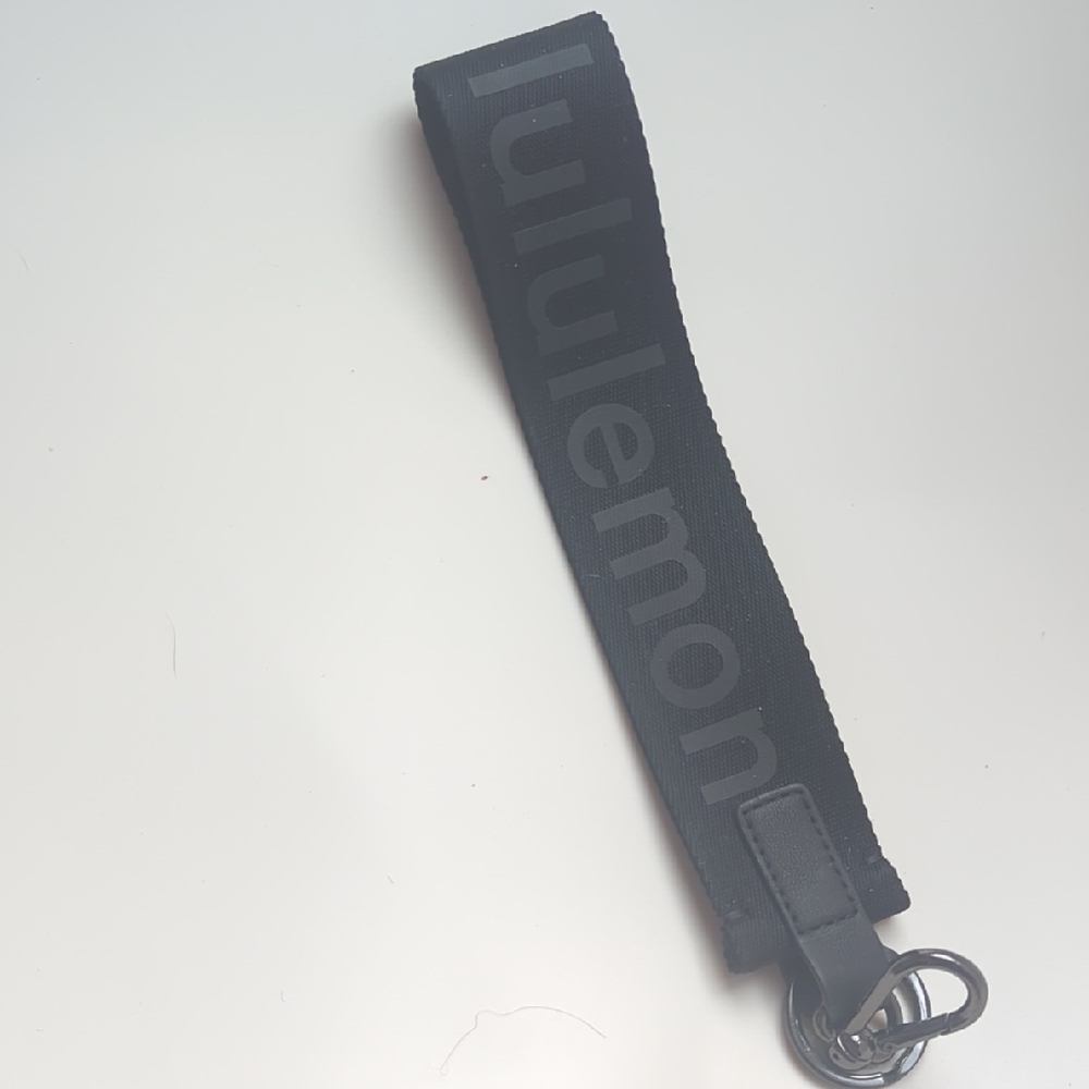 lululemon athletica Black Key Holder